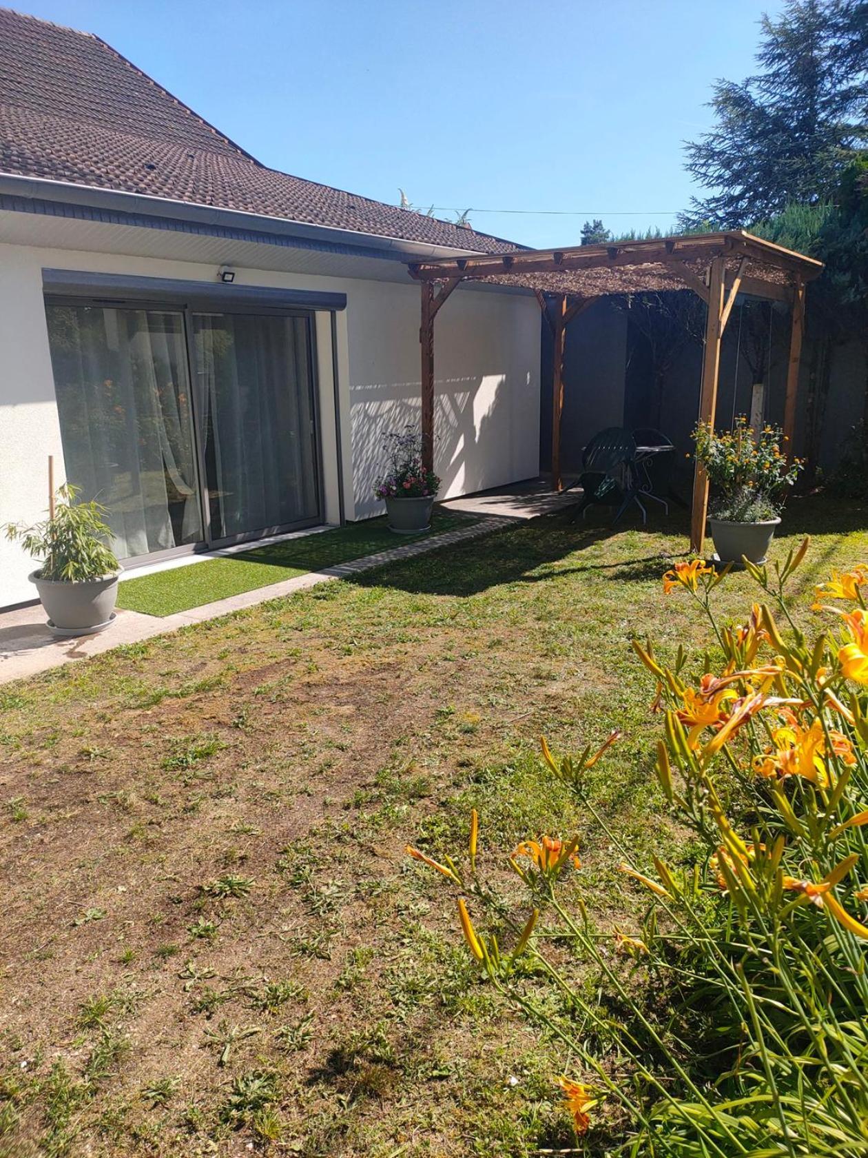 Le Ptit Atelier, Appartement Cosy A Champagnole Buitenkant foto